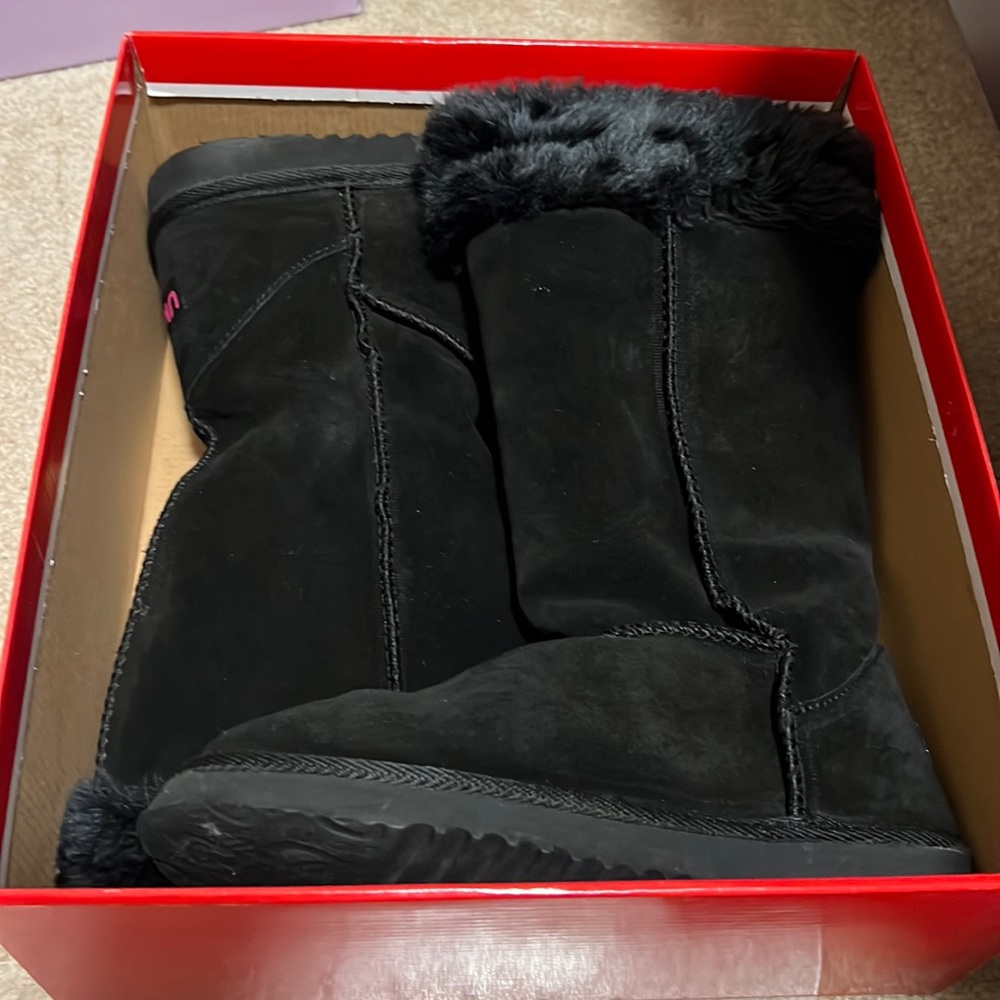 Ukala Faux Fur Boots (GUC)